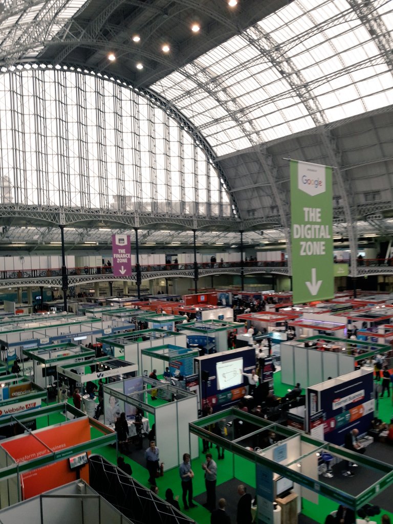 FDIMagnet's tweet photo. Hey! @invest_LT may not be at the #FDIShow but #LTStartup @BalticAssist is here at @olympia_london to privately promote #InvestLithuania ;) https://t.co/8QVend61O3
