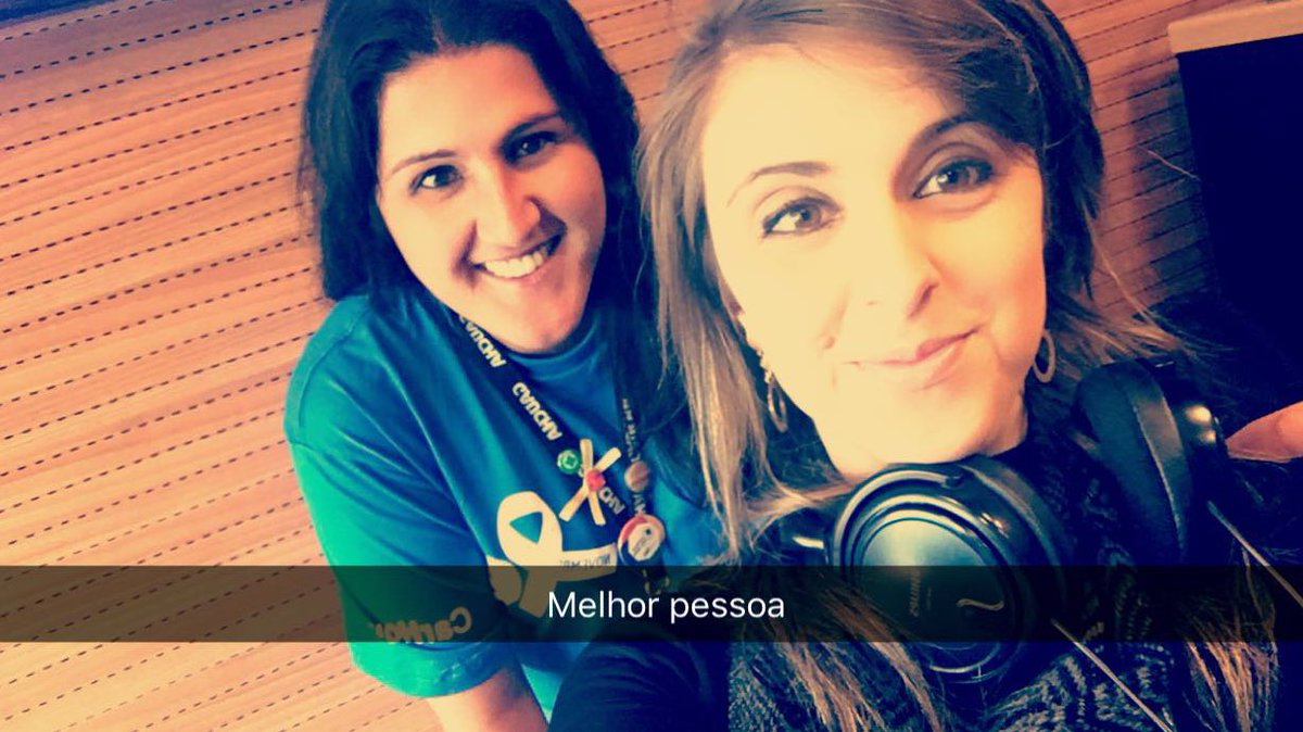 kellymatos's tweet photo. ❤️ Melhor pessoa: Andramara Leite, nossa querida colega na @RdGaucha https://t.co/UkqJU16pKG