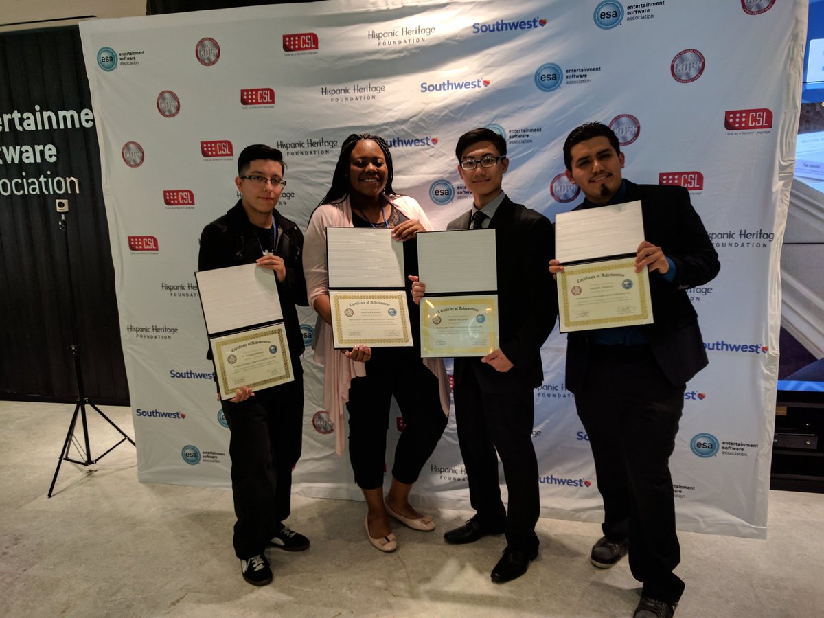 chuntchan's tweet photo. @WeAreGameheads 2016 ESA LOFT Video Game Innovative Fellows @chuntchan @HAZRD510 @chibijesus1 @sashawill_019 https://t.co/EJ48ZiSeWv