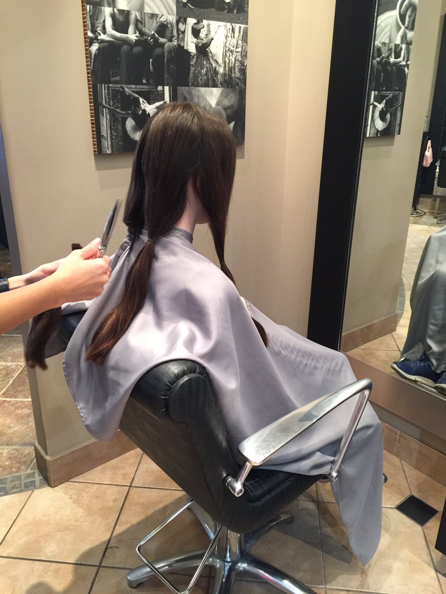 playwithmath's tweet image. PD Day 10" hair donation for #canadiancancersociety @pantene. Thanks Nicole @_fortelli! @PeelSchools @EldoradoPDSB