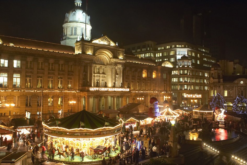 BhamCityCouncil's tweet photo. Visiting Birmingham's Christmas Markets this weekend? Info, map &amp; travel details here: https://t.co/AJN4NtHbOU #ChristmasinBham https://t.co/f5fW6zaxFM