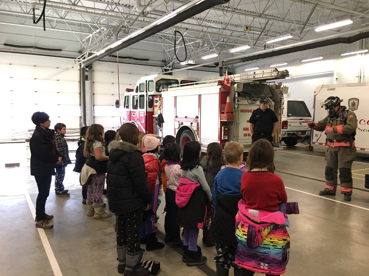 Saskatoon Fire Department (@saskatoonfire) on Twitter photo Firefighter's Justin, Rob & Kurt showing a group from École Forest Grove School around #9 Fire Station <a href="/StoonPubSchools/">Saskatoon Public Schools</a> #FireSafety Firefighter's Justin, Rob & Kurt showing a group from École Forest Grove School around #9 Fire Station <a href="/StoonPubSchools/">Saskatoon Public Schools</a> #FireSafety