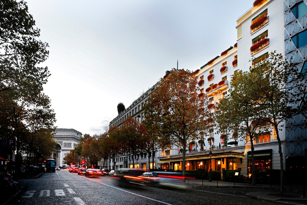 Hotel Napoleon Paris Our Location 40 Avenue De Friedland Paris Notre Adresse 40 Avenue De Friedland Paris