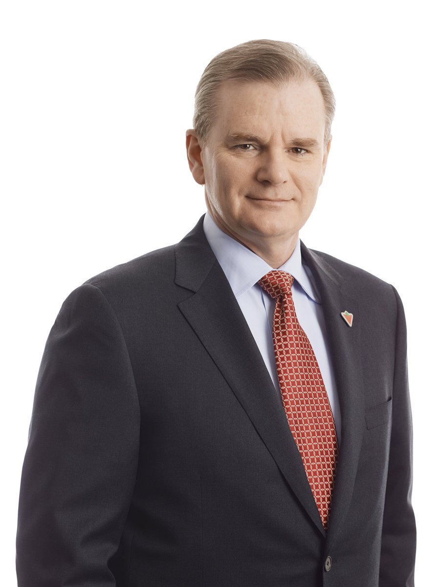 CanTireCorp's tweet photo. Congrats @CanTireCorp EVP &amp; CFO, Dean McCann, on receiving the FCPA designation, the profession's highest distinction! @CPA_Ontario https://t.co/f6JEVFRx0U