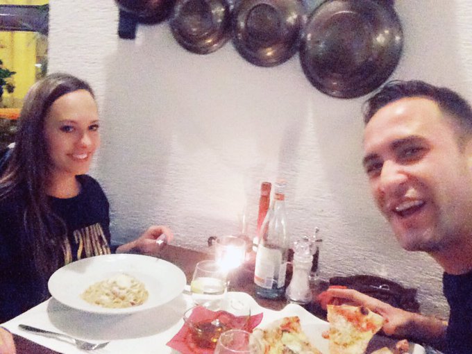 The Foreheads are having dinner.. 😎❤️️#love @kaitheonetaylor https://t.co/fCwsyw8WDY<a href="/tag/love"class="tags">#love</a><a class="tags" href="/tag/kaitheonetaylor">@kaitheonetaylor</a>