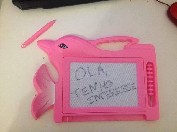 WesleyPrestess's tweet photo. Quando a pessoa é bonita /Quando escreve conserteza,agente ,centimento... #CiteUmMeme https://t.co/vEhg6z6fy8