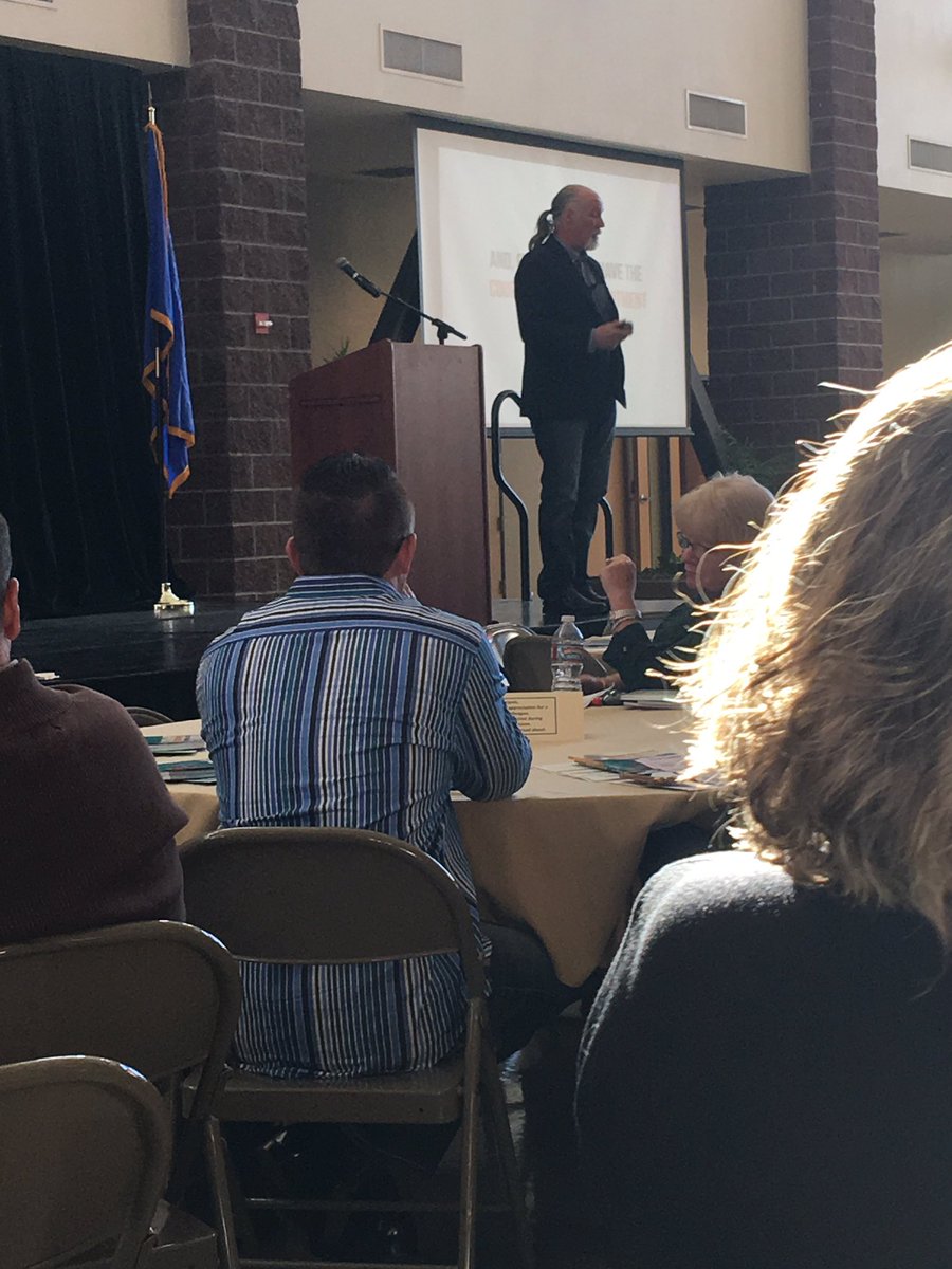 khackbusch's tweet image. @willrich45 Great message to WCSD educators this morning! Amen👊🏼 #MasterLearner