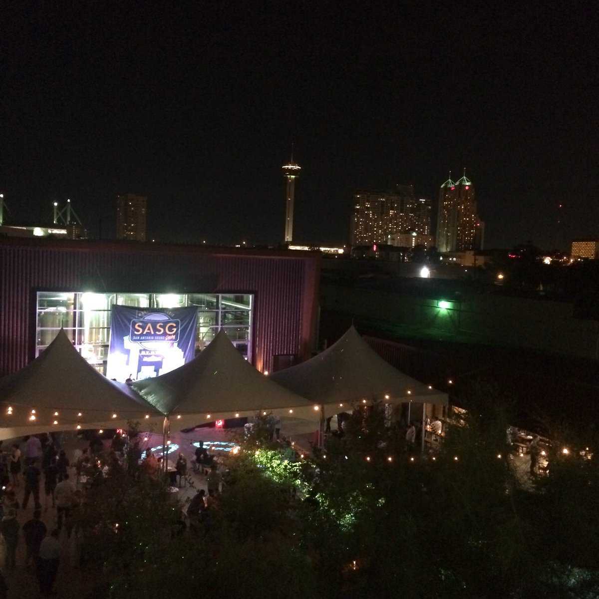 Congratulations to our 2017 Showcase Artist, <a href="/ForeignArm/">The Foreign Arm</a>! And our (tied for 2nd place) winners <a href="/thelostproject1/">The Lost Project</a> and @DirtyRiverDixie!