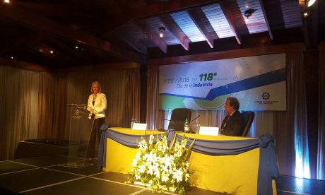 #MIEM y <a href="/camindus/">Cámara de Industrias del Uruguay</a> celebraron el Día de la Industria donde el énfasis estuvo puesto en el desarrollo de la innovación bit.ly/2f89gNY