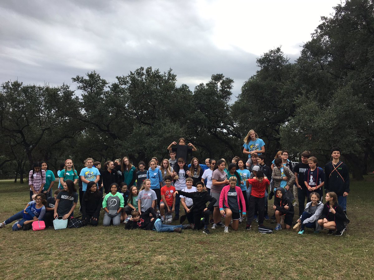 LetItLIngber's tweet photo. Clean park, happy kids! #HBpower #DayOfService2016 #PaceBendPark https://t.co/9MLIRre6FB