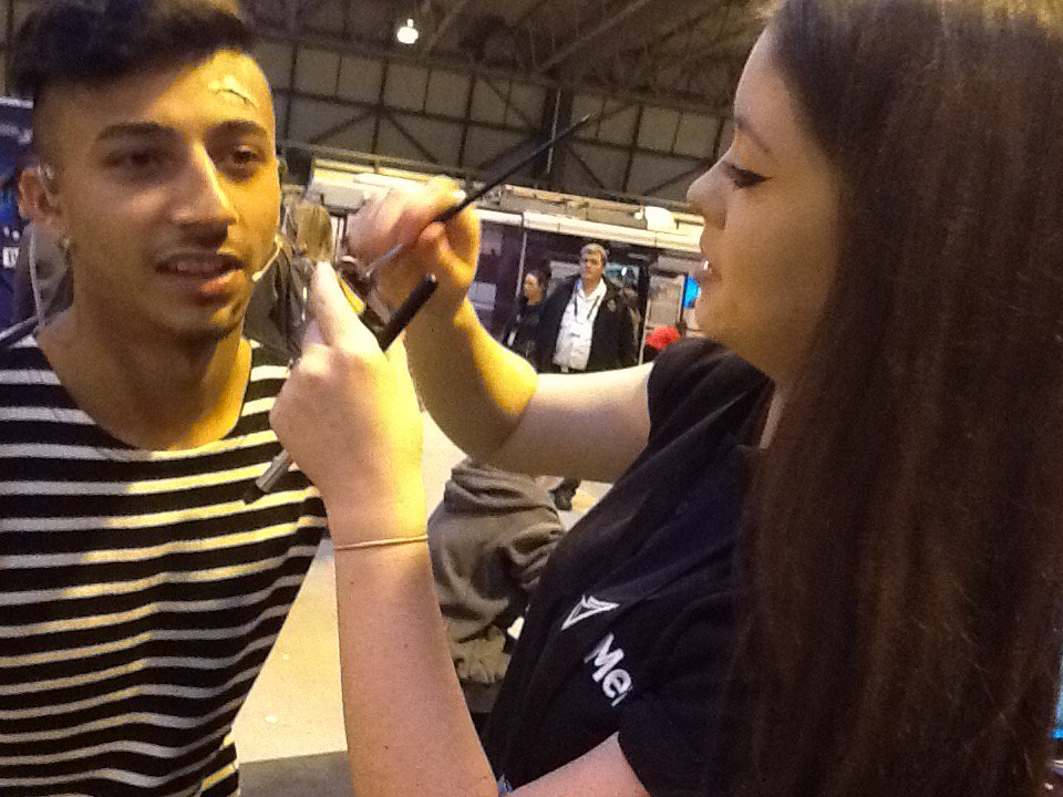 emmabuet's tweet photo. L3 theatre,film&amp;tv students from Sutton Coldfield college are make up artists to the CBBC stars at the Skills Show NEC so proud of you all X https://t.co/nyj185sWl7