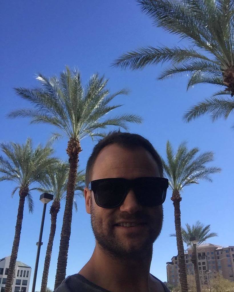 Beautiful day in #Scottsdale ☀️ Looking forward to tonight's show @mayaclubaz #HEAVEN https://t.co/Fbs90OHa1s