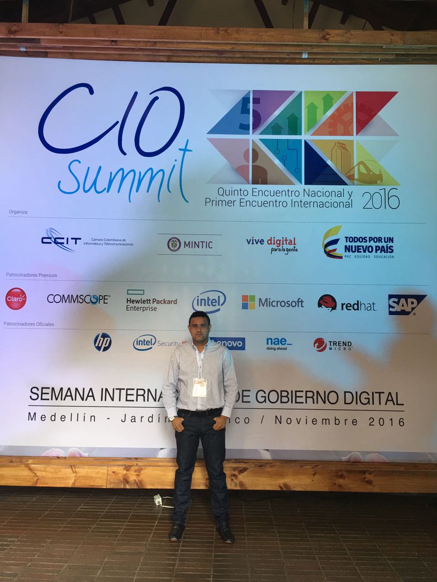 CHICANOTICIAS1's tweet photo. Córdoba presente #CIOSummit16 @Ministerio_TIC con @RICHARPASTRANA @GobCordobaUnida Respaldo Tic  @EdwinBesaile @lunadavid @QuinteroCalle https://t.co/OX3M9jAyfz