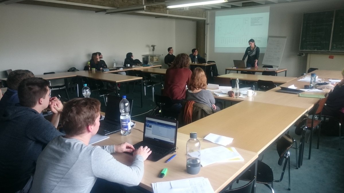 Jberenike's tweet image. Our #TextLab @uniGoettingen on speech&amp;amp;thought representation started today! #awesome #annotation #dh #gamification @goebel_m Annelen Brunner