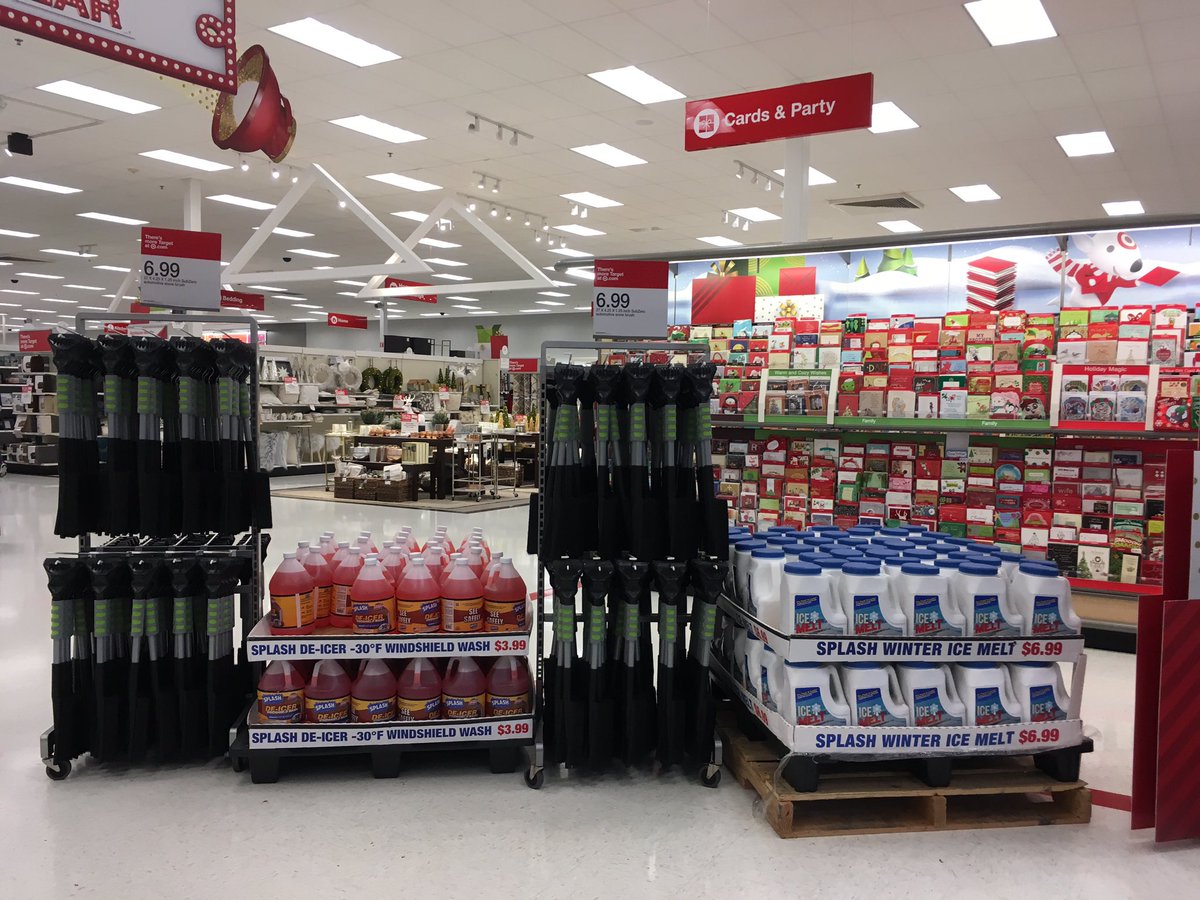 Haylie_Carlson's tweet image. #GMdreamteam is dialed in and ready for sales at #T1andOnly @kc0516 @Adam_Reiter @ShannonGehrmann