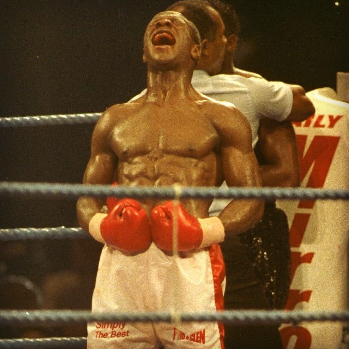 ChrisEubank's tweet image. On this day in 1990, I faced @NigelGBenn  for the WBO World Middleweight Title. One for the history books that packs a 👊🏽#EubankvsBenn #otd