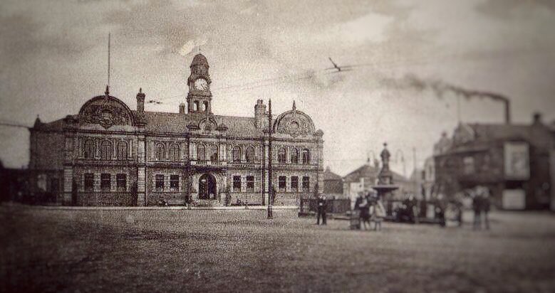 Chapter1OCC's tweet image. ...the bootleggers of Ossett liked Christmas a LOT, O.C.Capone was a man who did NOT... #OCChristmas #OCC #Shhh