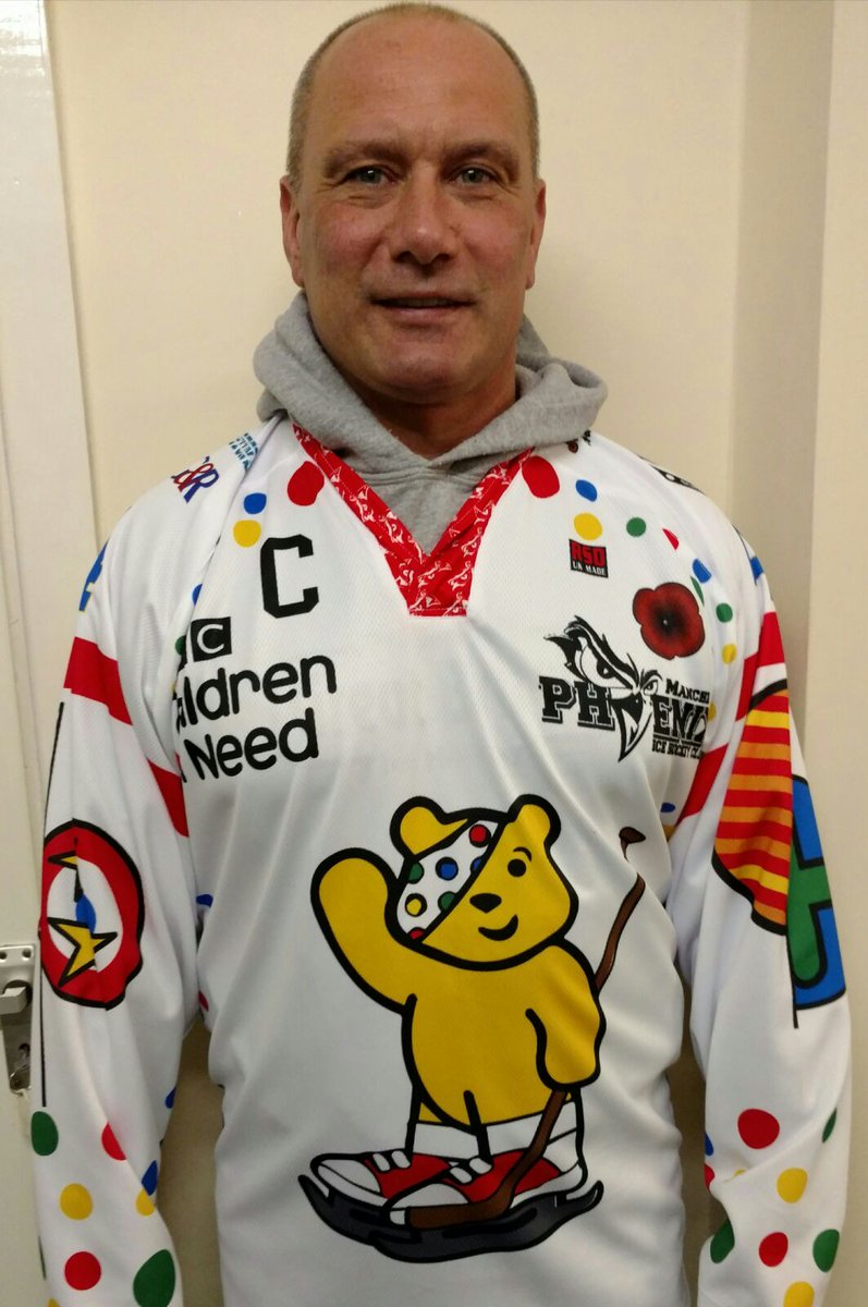 manc_phoenix's tweet image. Tony's modelling our CIN shirt! This will be worn THIS WEEKEND! AUCTION to start on Sunday PM for 48 hours!
