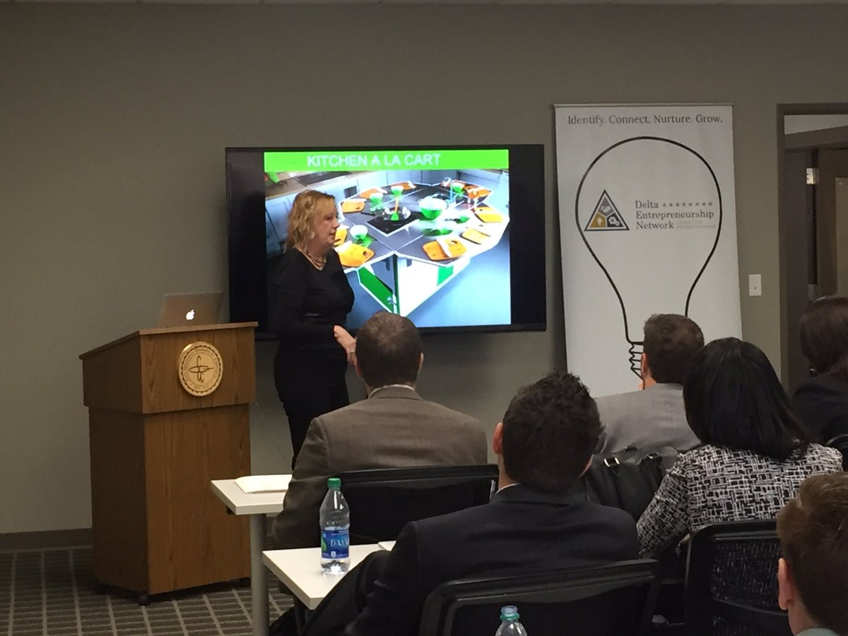CodefiWorks's tweet image. 1ST50K winner Ann Butler with Edible Education Kitchen a la Cart pitching #deltaentrepreneur #killingit