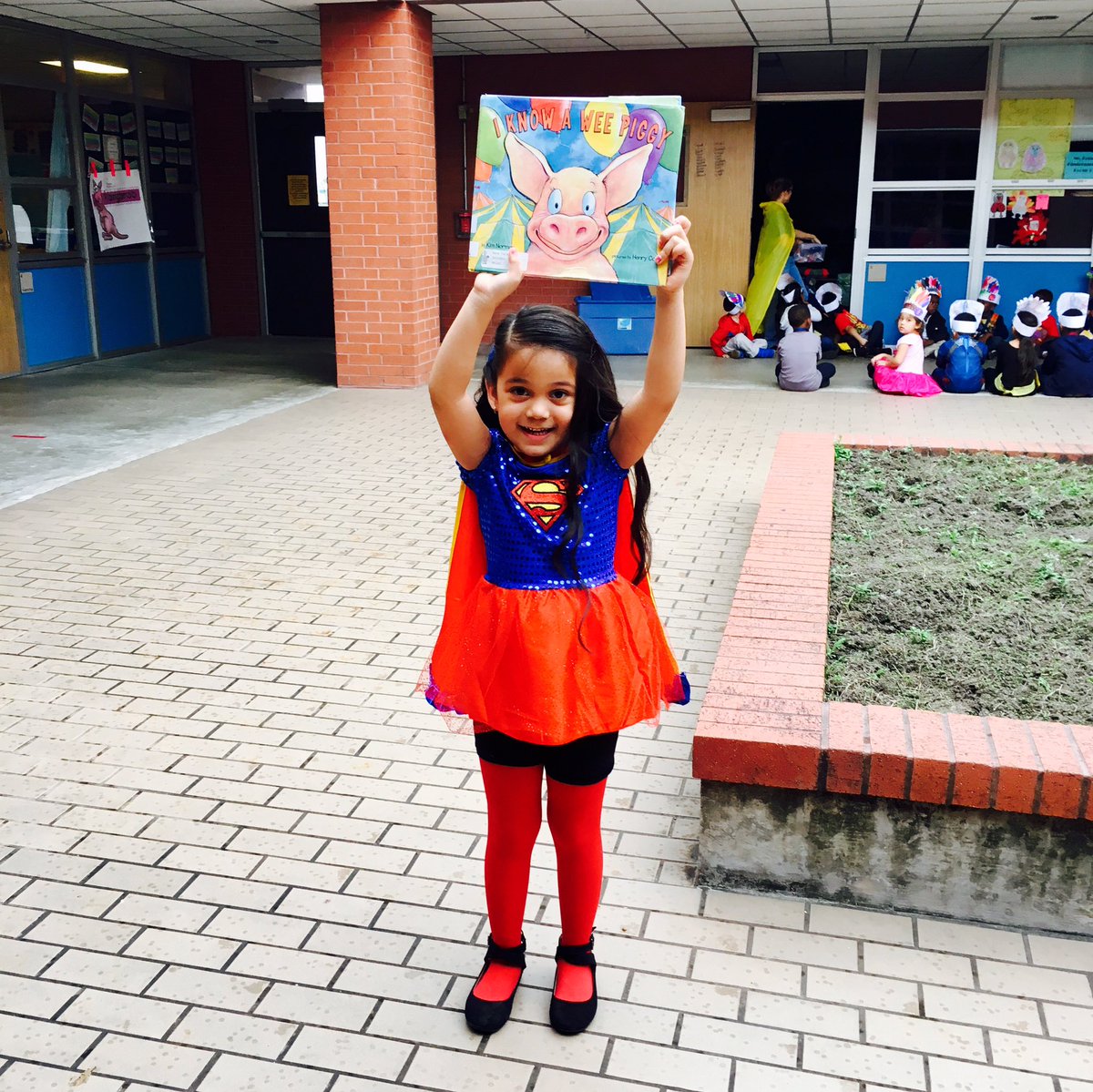 Caitlin McNulty tweet media