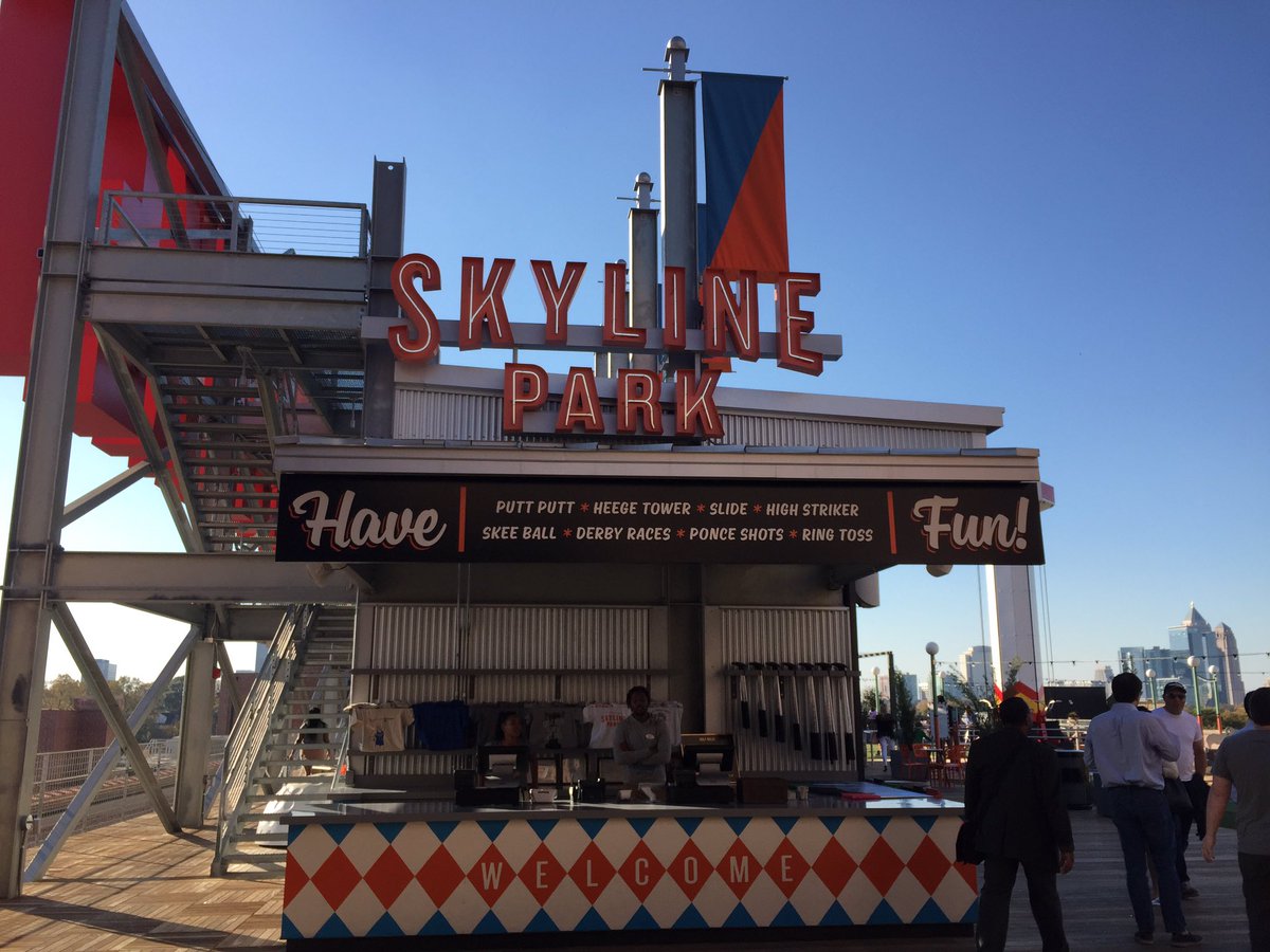 ATLCodeDesign's tweet image. Last stop of the day...what a way to bond with my new students @SkylineParkATL
