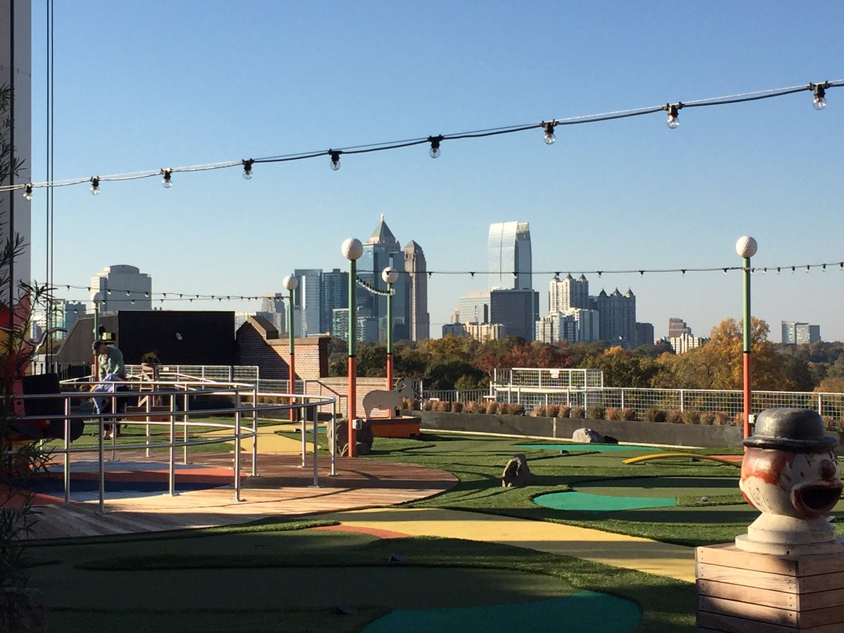 ATLCodeDesign's tweet image. Last stop of the day...what a way to bond with my new students @SkylineParkATL