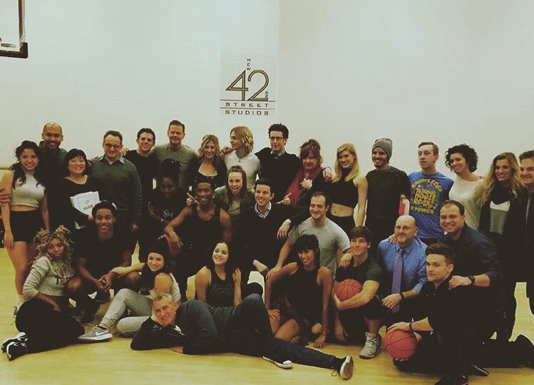 RossLynchSource's tweet photo. #IGUPDATE: Thank you for having me. Loved it. #17AgainMusical Lab.  Dont know anyones social media tags... [via: @rossR5 on ig] https://t.co/QYxwjIB1lf