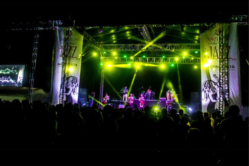 AHSibaja's tweet photo. Actividades culturales y musicales se reúnen en el 11º Festival Internacional de Jazz #Mazunte #Oaxaca @STyDE_GobOax ¡Tienes que vivirlo! https://t.co/ixGivgdwhf