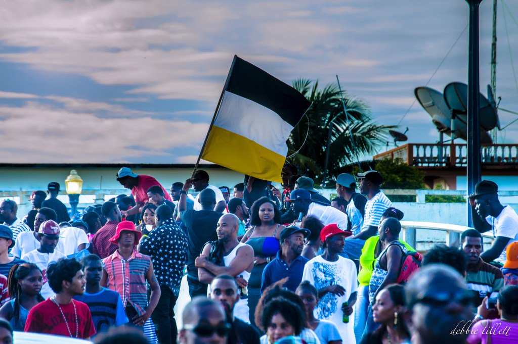 Happy Garifuna Settlement Day 2016 radissonbelize.wordpress.com/2016/11/18/hap…