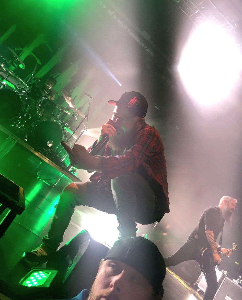 _FedeRock's tweet photo. Nothing like rocking with the best Swedish metal ever @InFlames_SWE on NYC last Wednesday!!! #NewYorkCity  #inflames #swedishmetal #battles https://t.co/DsP6zsf0Z4