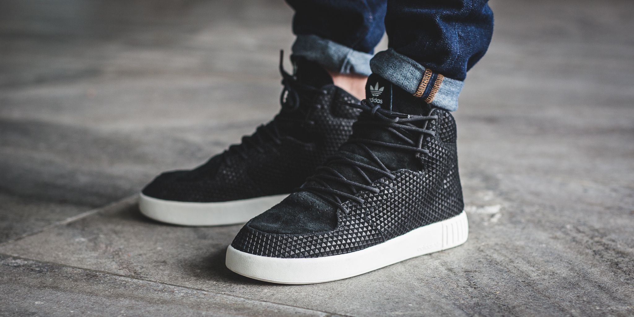 Titolo on Twitter: "ONLINE NOW! Adidas Tubular Invader 2.0 - Core Black/Off White SHOP HERE: https://t.co/tipsc4CcZ9 # tubular https://t.co/yGTzb2LyuS" / Twitter