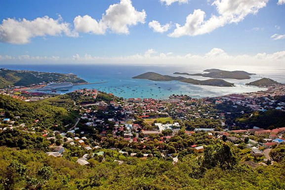 USNewsTravel's tweet photo. Still have #PostElection2016 stress? Let these photos of #USVI calm your nerves https://t.co/5loTPFMkZP https://t.co/YW3YRnhfRt
