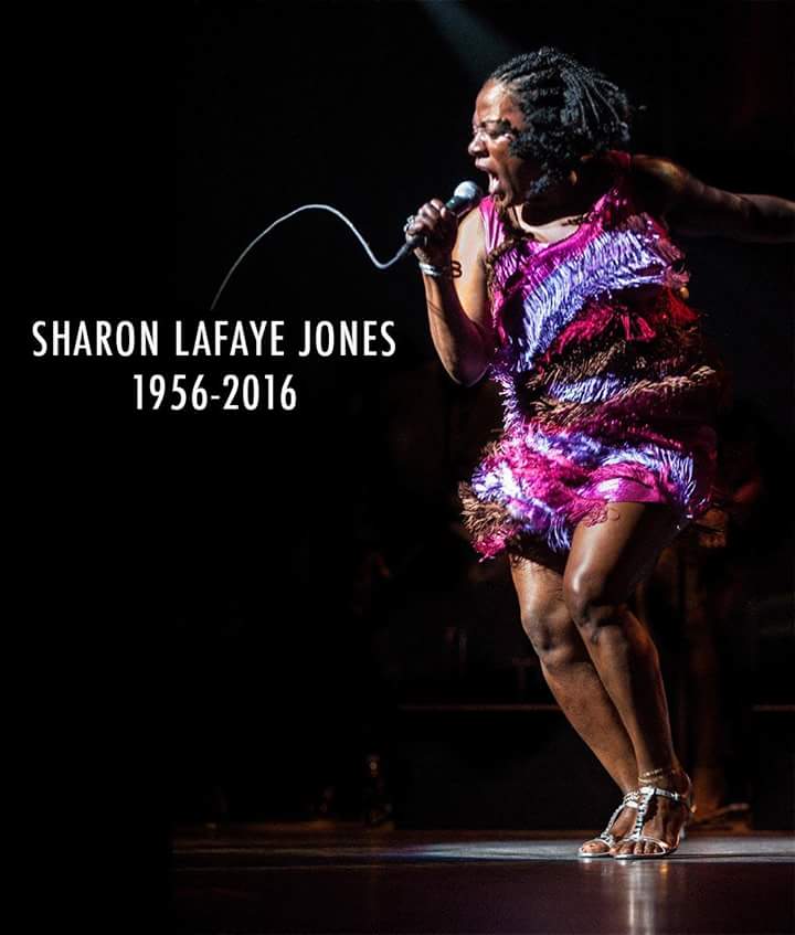 Ha muerto SHARON JONES Cxl9fI_UQAAsqxa