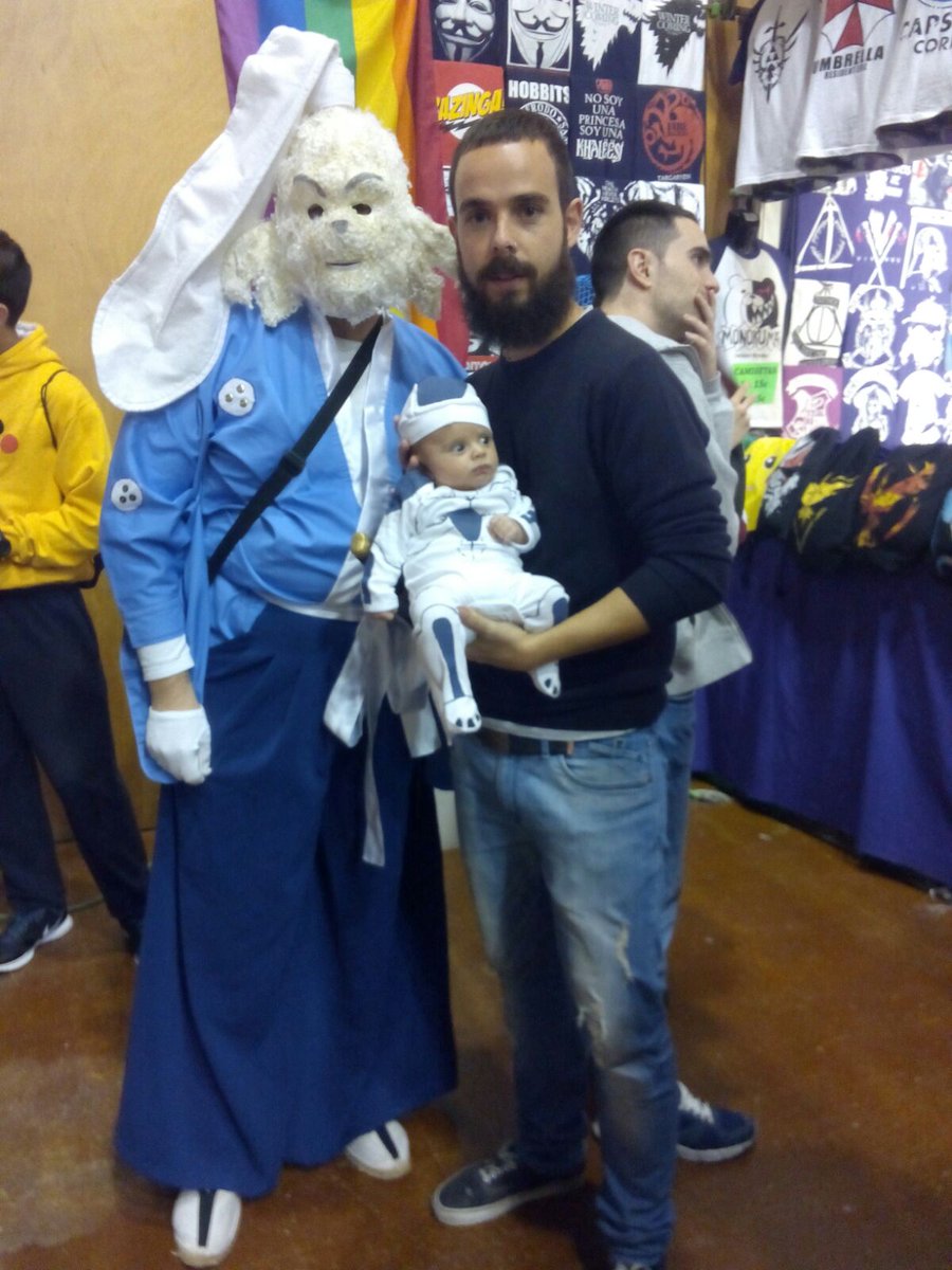 Abraham_Choco's tweet image. Una vez más, lo mejor del @MurciasereManga su gente... #MiniFreezer  #DragonBall