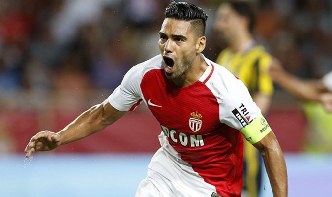 Meridianoonline's tweet photo. #Ligue1 || Falcao encarrila triunfo del Mónaco https://t.co/KqEVJwsFGp https://t.co/6n4e5Lfta8