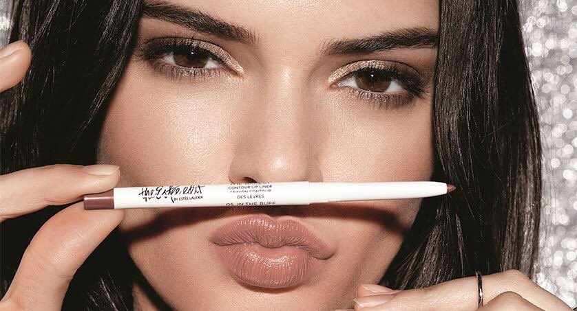 Fashmap's tweet image. Now Open:The UK’s First #EstéeEditStore!
@EsteeLauder has just opened the UK’s first ever free-standing #Estée Edit store on #Carnaby Street