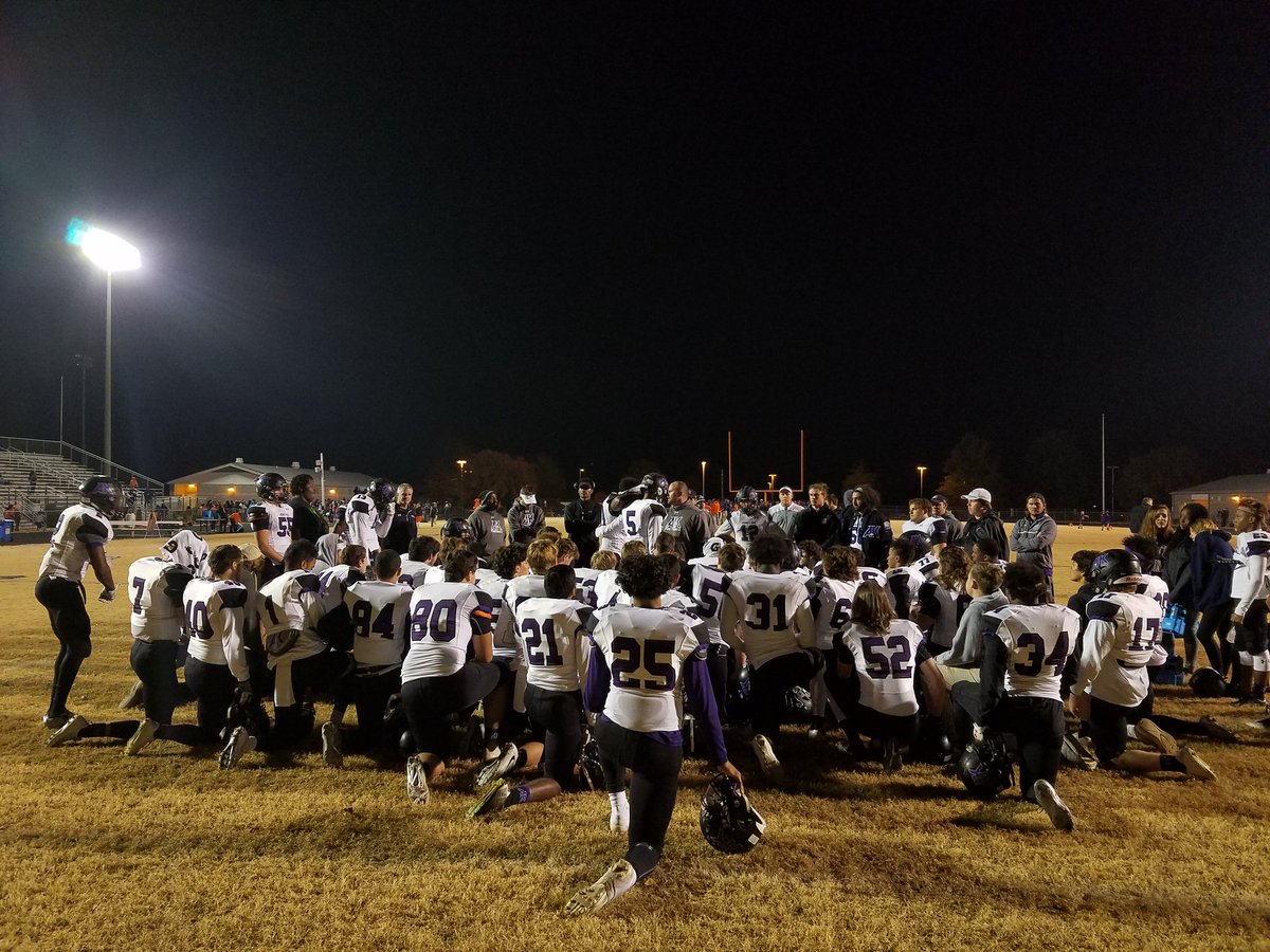 Tough night. 

We lost the game, but we won so much more. <a href="/ArdreyKellFB/">AkFootball</a>