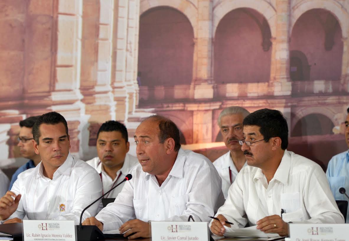 alitomorenoc's tweet photo. Asistí a la 51 Reunión Ordinaria de la @CONAGO_oficial en Oaxaca, los gobernadores trabajamos en favor de las familias de nuestros Estados. https://t.co/Gjo0ihTGh4