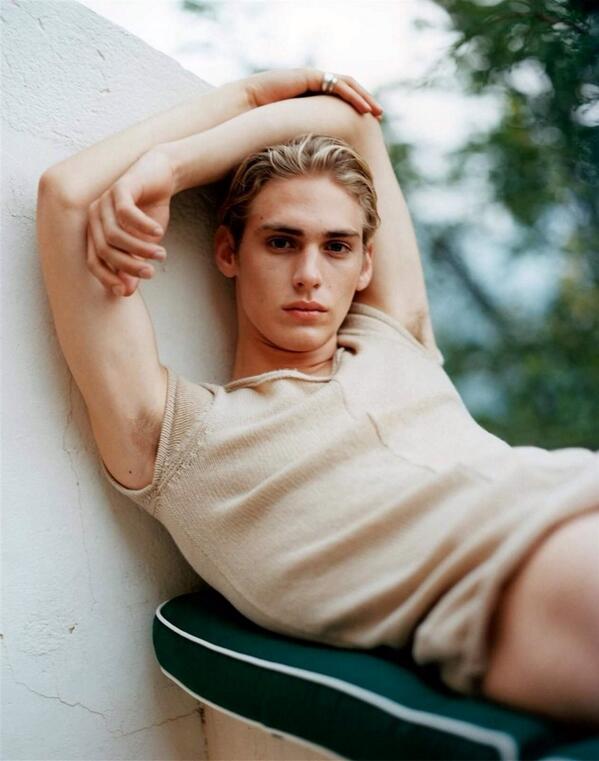 bhmpr's tweet image. Jeremy Dufour
フランス出身のモデル。