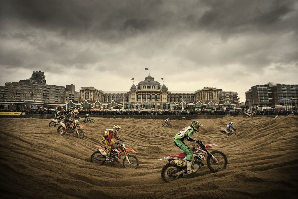 Om 9 uur gaat Red Bull Knock Out 2016 van start! Informatie over het programma, parcours en de bereikbaarheid >> denhaag.com/nl/event/20761…