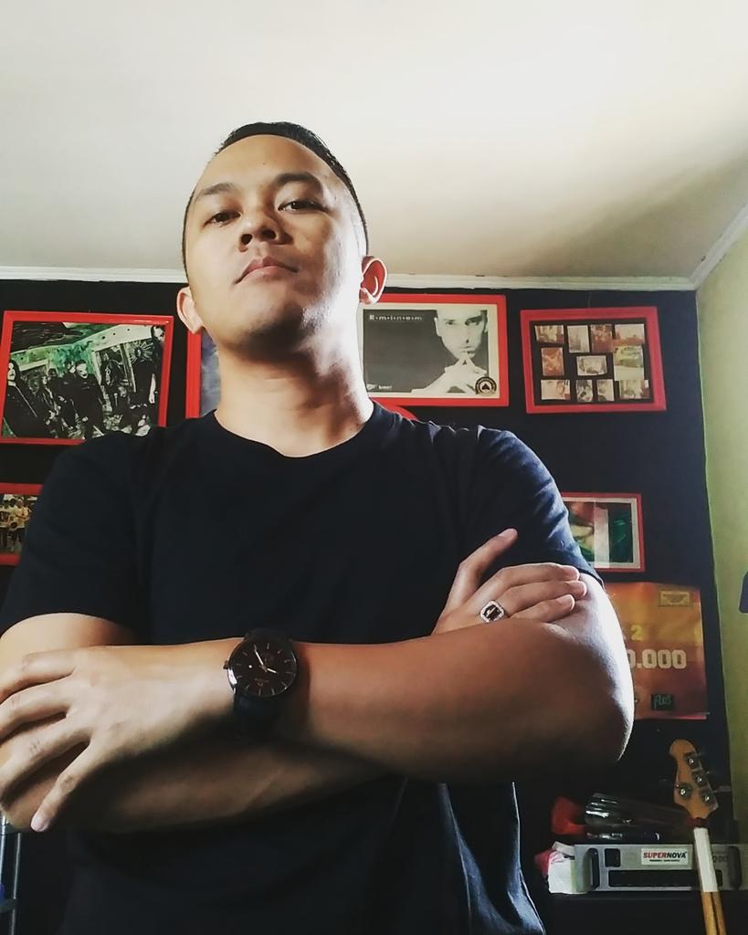 Udah lama Gak selvie