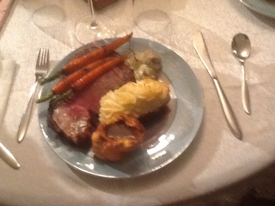 len_wagner's tweet photo. courtesy of Tresas Catering https://t.co/9lAdL5OV9p