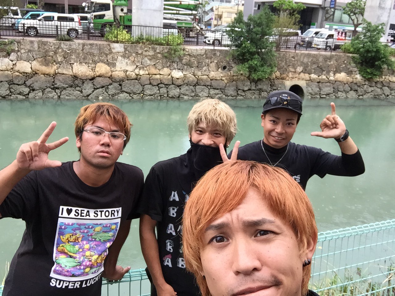 ひっちゃん ハイサイ探偵団 V Tvittere 釣り対決してきました 梓さんから釣りの知識など聞いて ハイサイはワンランク下の釣り人から ちょっとかじった程度の釣り人にレベルアップしました Azusa54