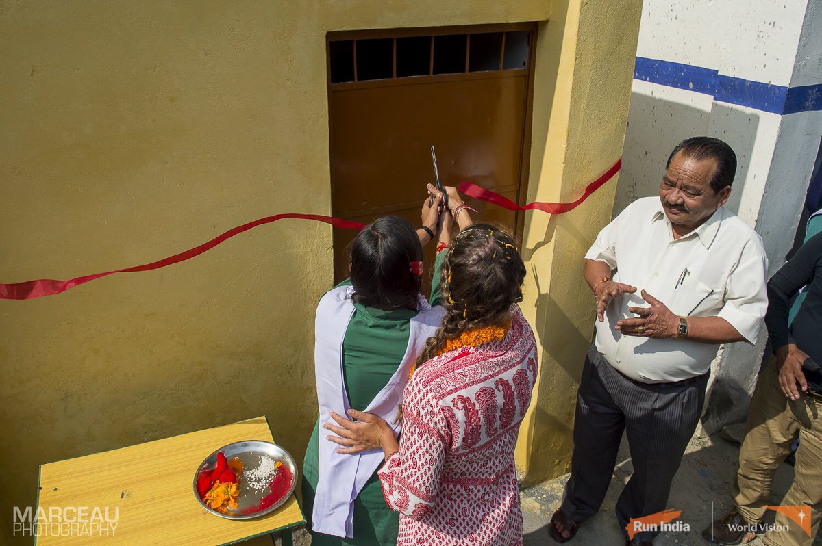 RunIndia's tweet image. Happy World Toilet Day. @samanthagash visited Pauri with @worldvisionindia for the opening of a new toilet block. Photo: @marceauphotog