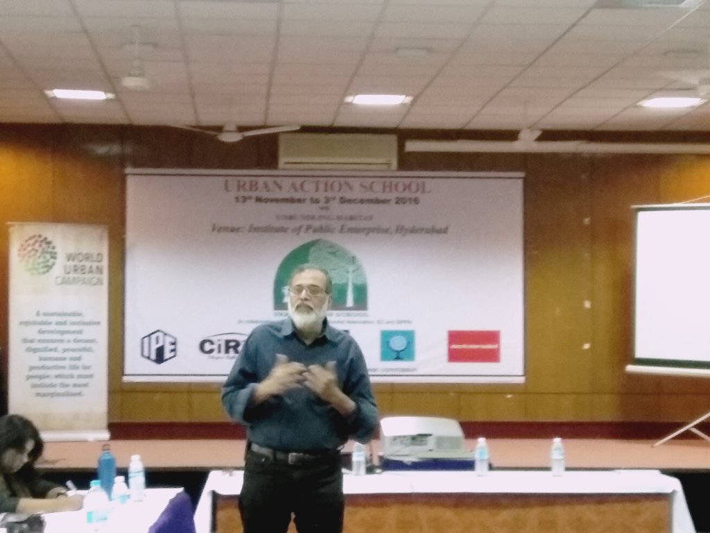 CHDIndia's tweet image. #RenewableEnergy #DigitalCommon by#Prabir at #UrbanActionSchool @CiRiC_India @ActionAidIndia @sndeep @induprakashsin1 @sushantsmiley #UAS