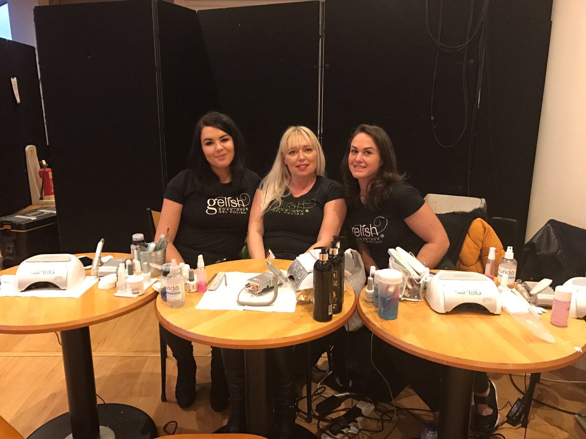 The <a href="/TheXFactor/">The X Factor</a> in for a nail treat .. @NailHarmonyUk and <a href="/AllThatJazzUK/">All That Jazz UK</a> manicures all round!! <a href="/sarahgingell88/">Sarah Gingell</a> <a href="/paigegeorgia_/">Paige Bell</a> <a href="/Jillshrig/">Jill Shrigley</a>