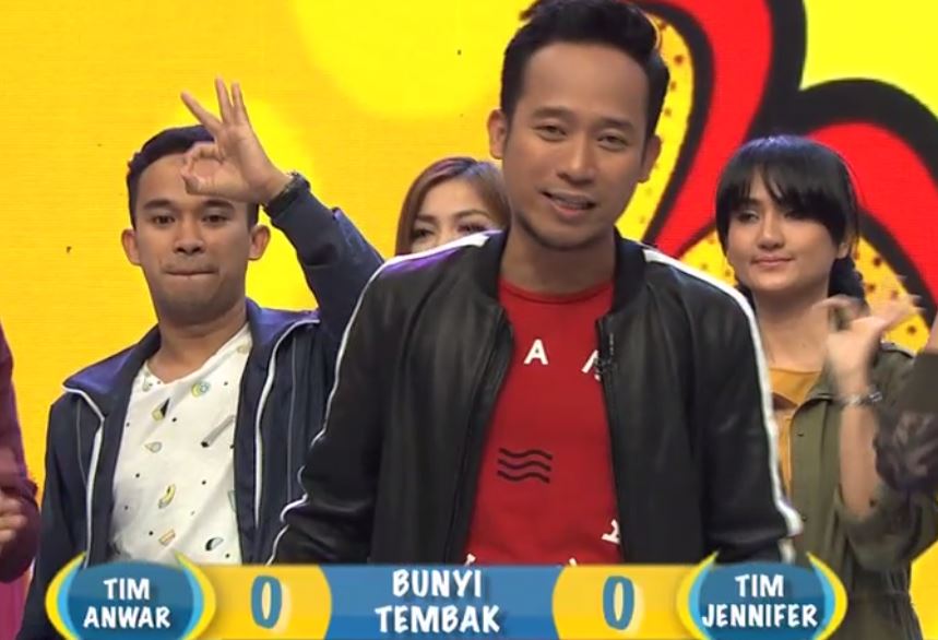 BaperRCTI's tweet photo. Lagi lagi di games ini pun kedua team juga tidak berhasil merebut point, 0 - 0 #SuperBaper https://t.co/VBPwHVB7Tc