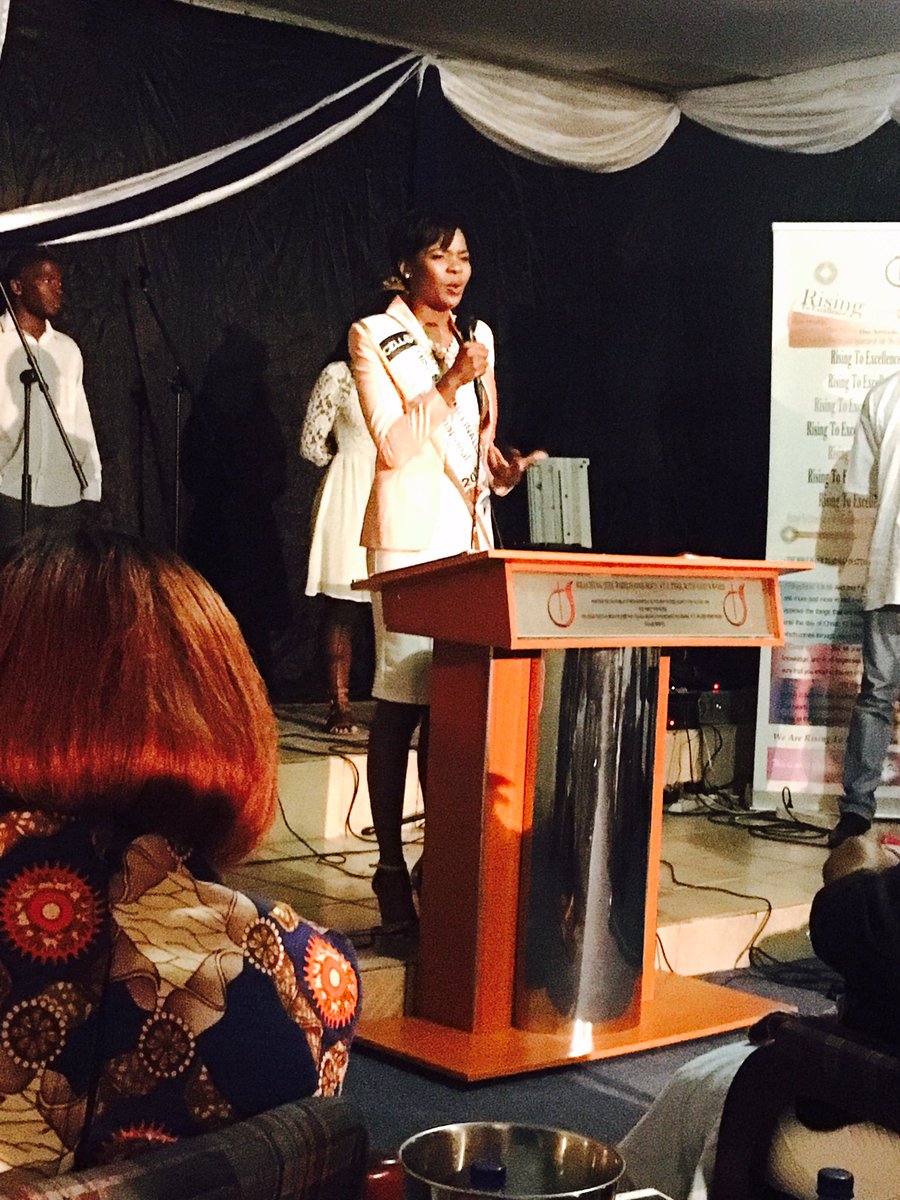 BoipeloMabe's tweet photo. Thank you to the Alexandra Pastors Fellowship for hosting me last night in support of my @Official_MissSA journey #GodFirstAlways #RiseAlex https://t.co/mR3R6YfxQ6