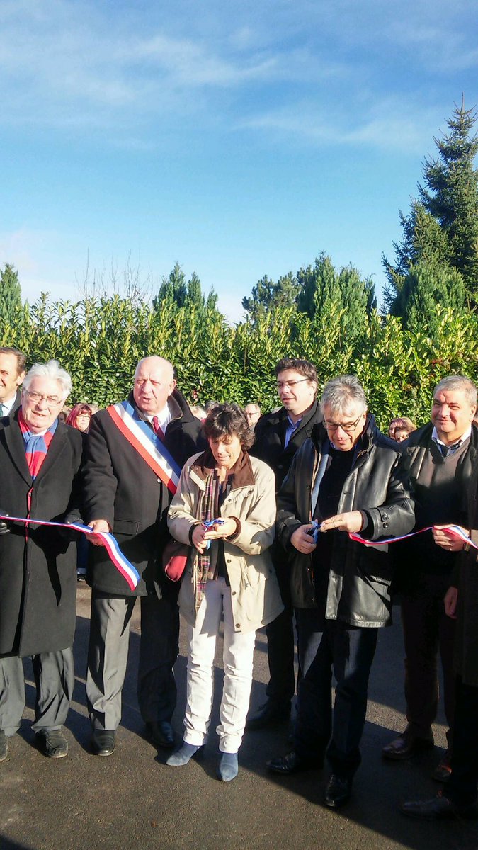 departement59's tweet photo. Inauguration ce matin en présence de @JrLecerf de la Résidence du Château à #Bousies. 🏡 #Logement #Ruralité https://t.co/0Y25ElxS1l