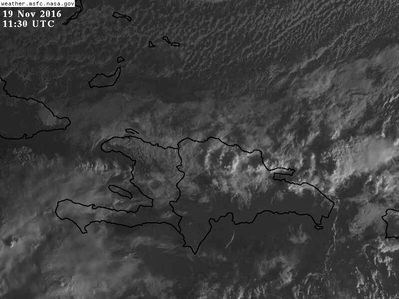GloriaCeballos7's tweet image. Imagen de satélite de las 7:30am muestra nublados hacia la vertiente norte de la cordillera Central.
